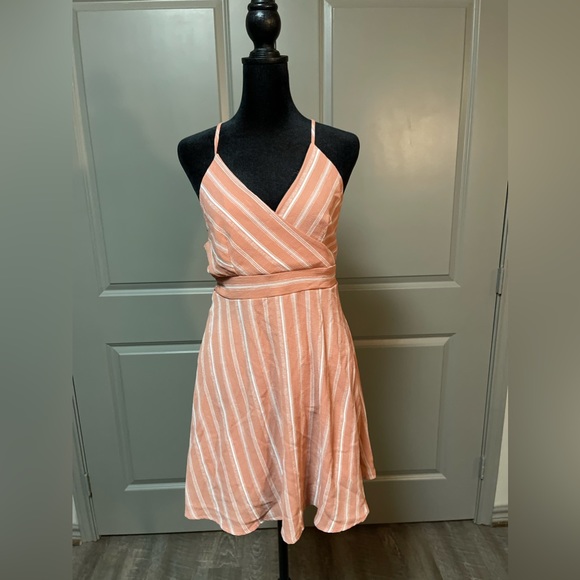 Windsor Dresses & Skirts - Orange and white Windsor dress size medium